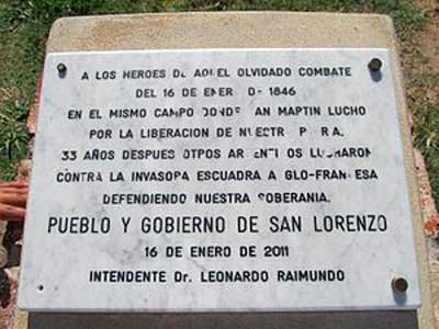 Placa conmemorativa colocada por la Municipalidad de San Lorenzo