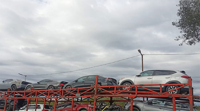 Formosa: secuestran ocho autos de alta gama y dos motos por supuestas maniobras de contrabando