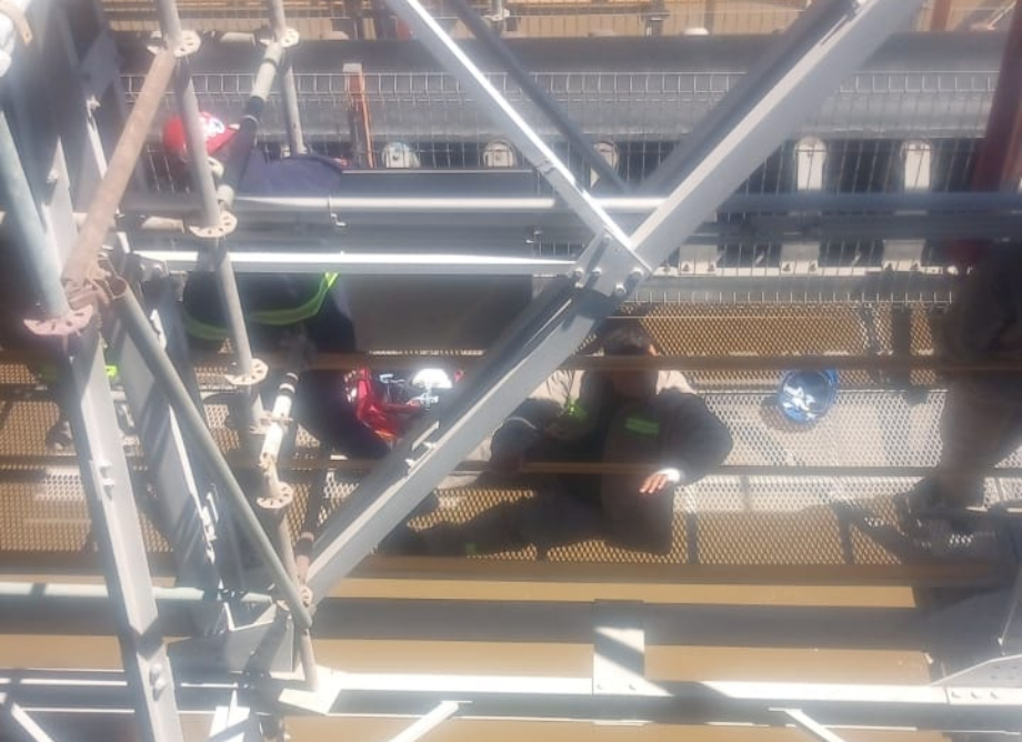 Destacan rápida intervención del sereno de buque tras accidente laboral en Puerto General San Martín