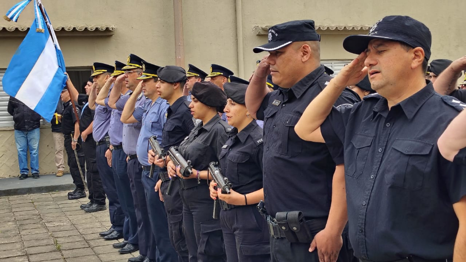 Celebraron el 142° aniversario de la Policía Departamental con un reconocimiento al compromiso y la vocación de servicio