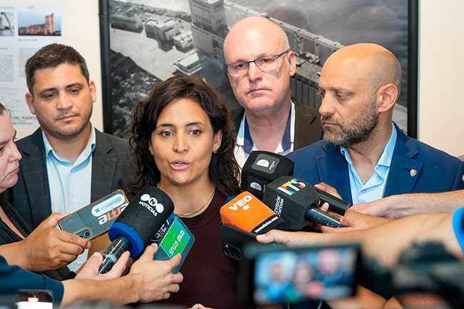 Santa Fe conecta con Tucumán y ofrece el potencial de sus puertos para sacar la producción al mundo