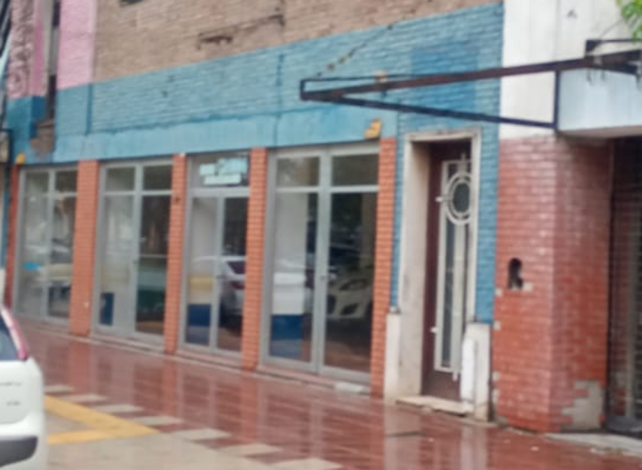 Rescataron a tres hermanos que vivían en total abandono en un departamento céntrico de San Lorenzo