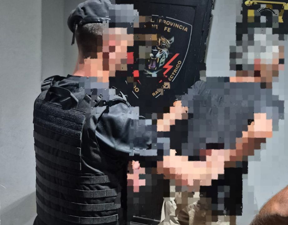 Atrapan en San Lorenzo a incendiario de contenedores de residuos