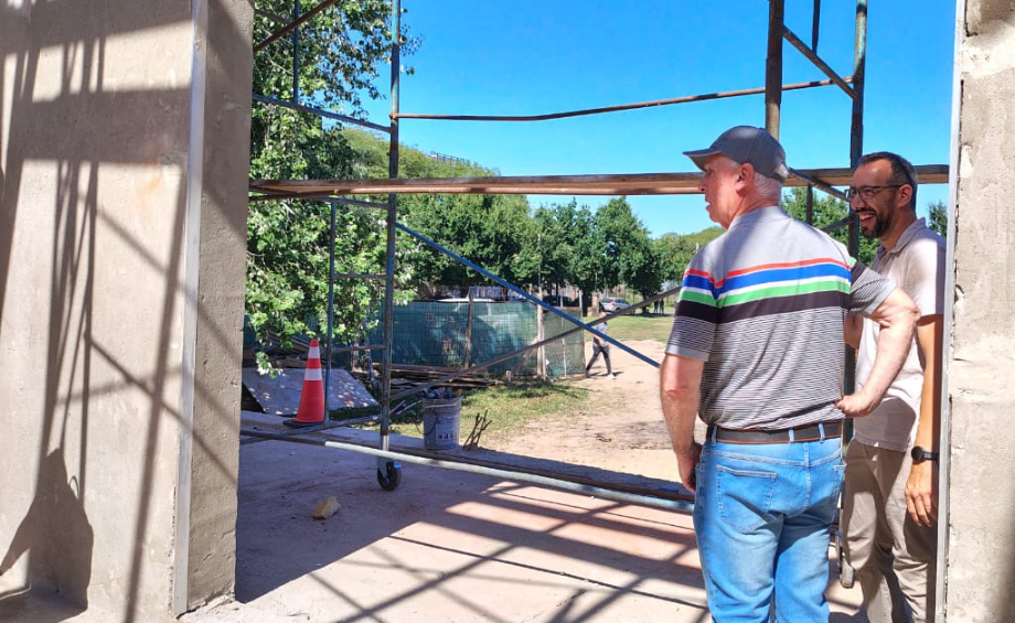 De Grandis supervisó el avance del nuevo Edificio Municipal y destacó que la obra “cristaliza ideas de hace más de veinte años”