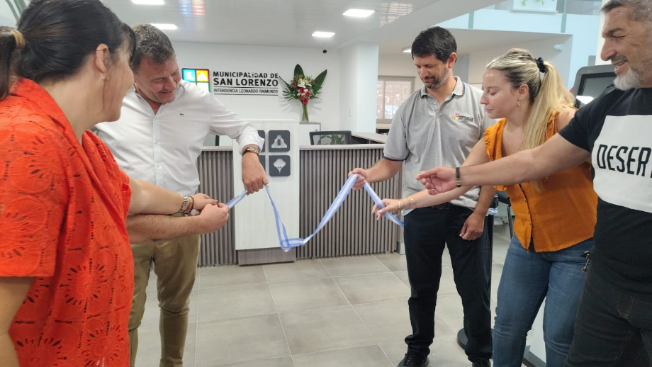 Inauguraron las nuevas oficinas del Palacio Municipal de San Lorenzo: mejoras en infraestructura y atención al vecino