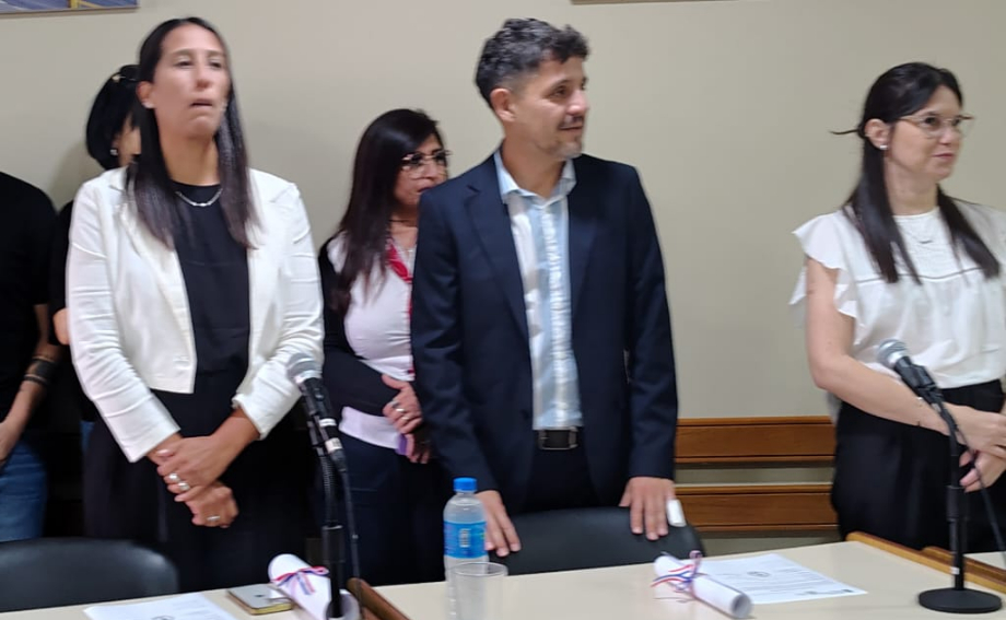 En un acto legislativo cargado de definiciones políticas juraron los nuevos concejales de Puerto General San Martín