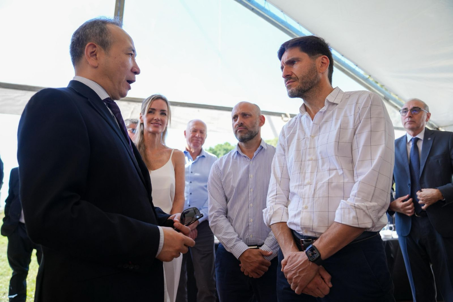 Pullaro: “Cada inversión que llega a Santa Fe la vamos a cuidar como propia porque genera trabajo y crecimiento”