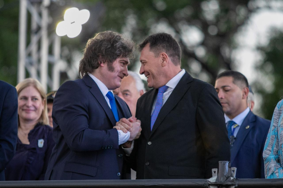 Con la presencia del presidente Milei, San Lorenzo evocó el glorioso combate de San Martín y sus granaderos