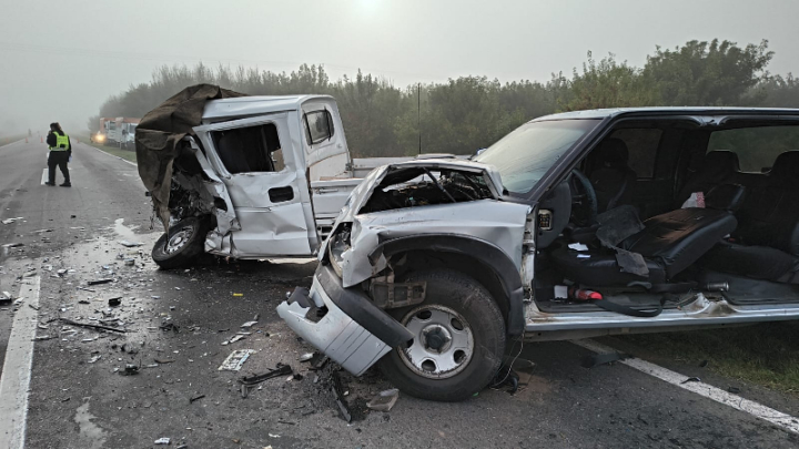 Tragedia en la Ruta 14: Dos muertos y cuatro heridos tras un violento choque frontal