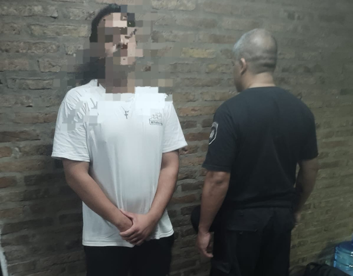 San Lorenzo: se entregó a la policía para "aclarar" una discusión y terminó detenido por violencia de género