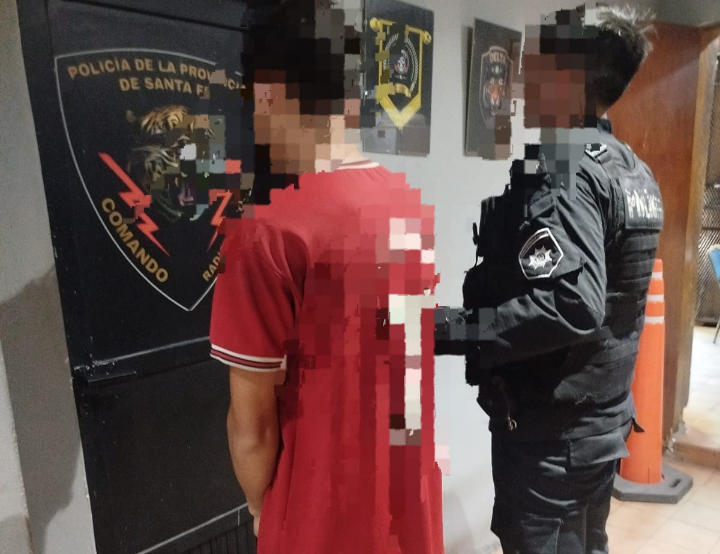 Terminaron en la comisaría por robar paquetes de galletitas en un comercio 