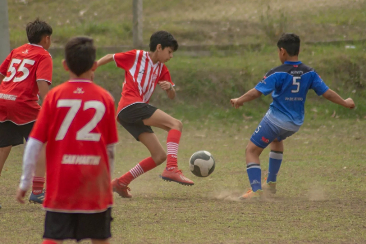 Atención futbolistas categorías 2013 y 2014: ARFI abrió una nueva convocatoria para su selectivo