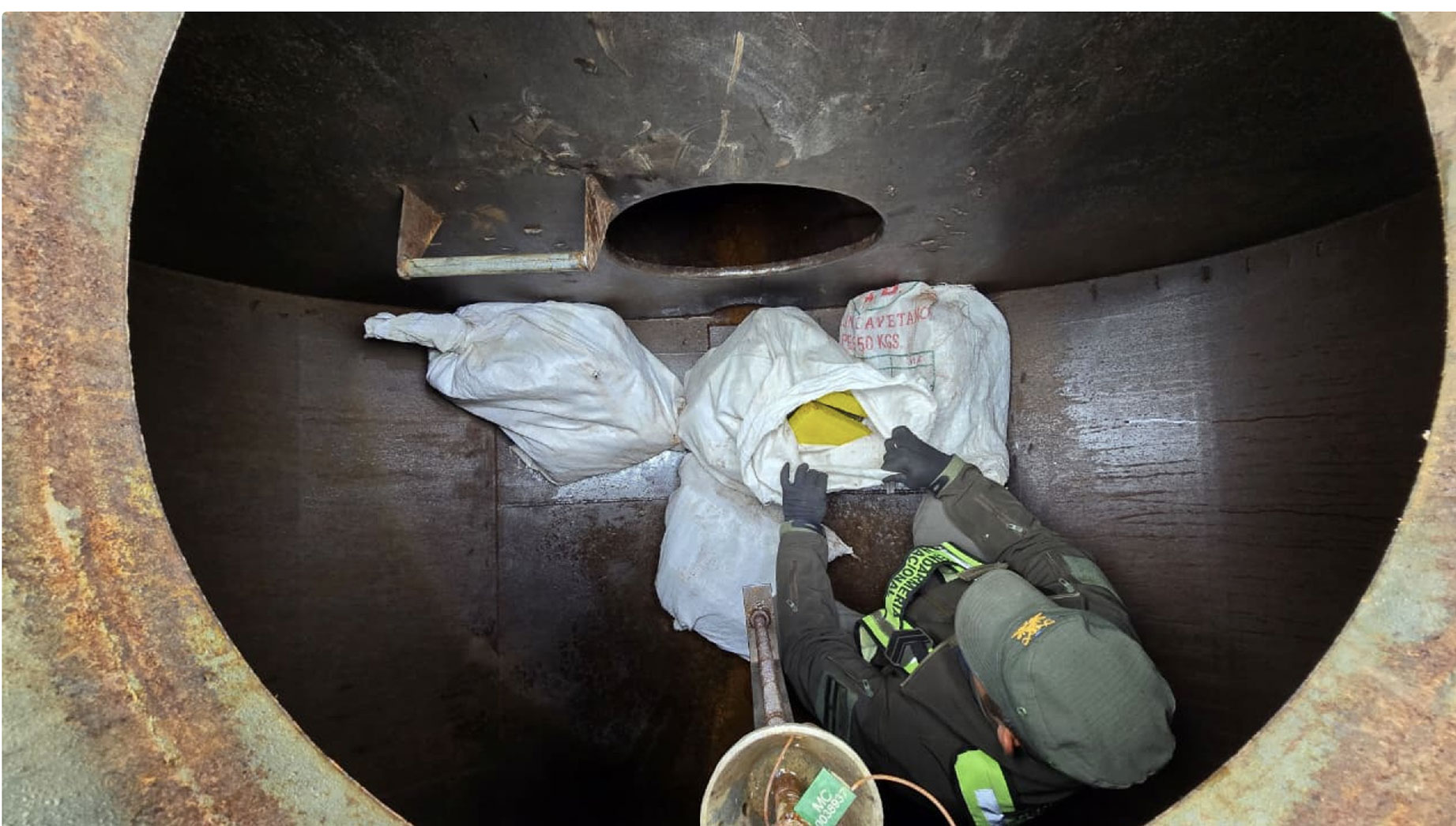 Salta: Gendarmería halló más de 112 kilos de cocaína ocultos en un camión cisterna