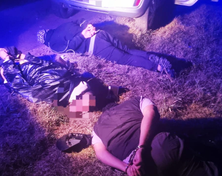 Persecución en la autopista Rosario-Córdoba terminó con tres detenidos por un asalto armado