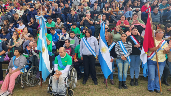 Soberanía, emoción y civismo: Puerto General San Martín conmemoró el 180° aniversario de la Batalla de Punta Quebracho
