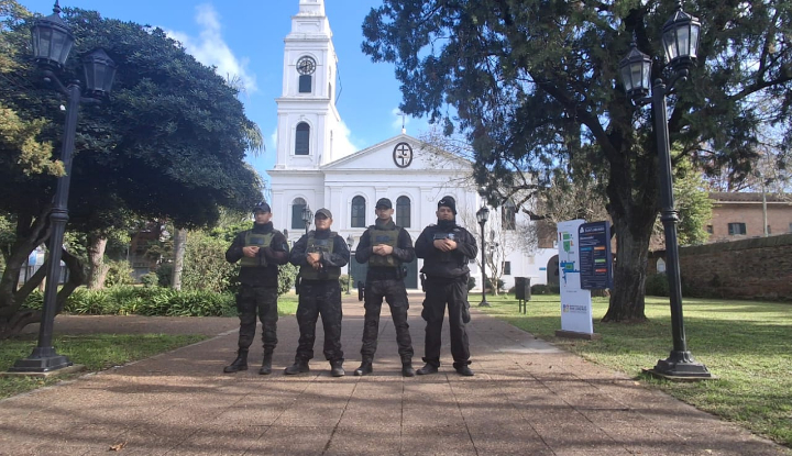 Continúan los operativos de seguridad para contingentes escolares en el Campo de la Gloria