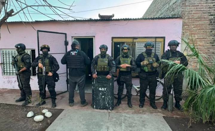 Múltiples allanamientos en San Lorenzo: cuatro detenidos y secuestro de drogas y celulares 
