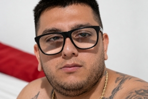 Ofrecen una recompensa de $16 millones para localizar a un hombre buscado por un homicidio en Capitán Bermúdez