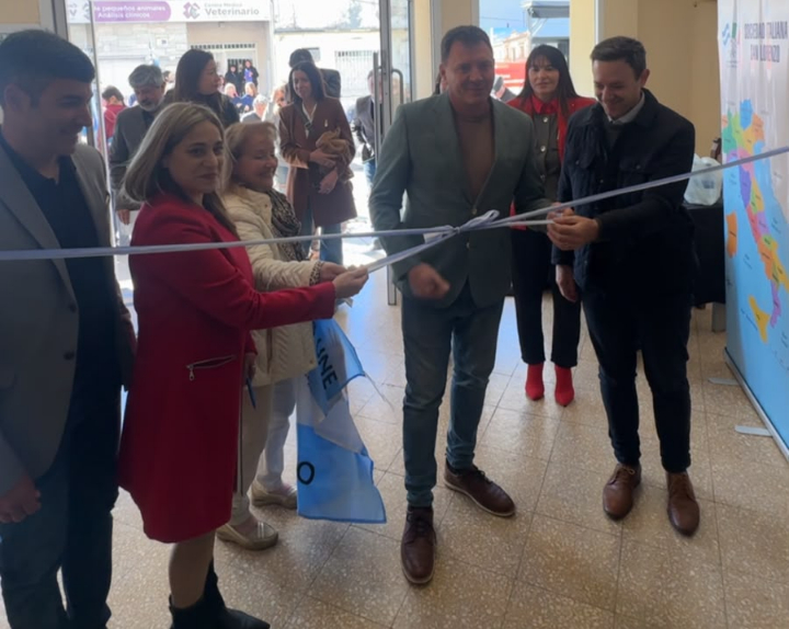 La Feria del Libro de San Lorenzo abrió sus puertas: cinco días de actividades y más de 1.200 escolares inscriptos