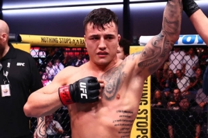 El sanlorencinoFrancisco Prado brilló en Las Vegas: contundente nocaut técnico en el primer round en UFC