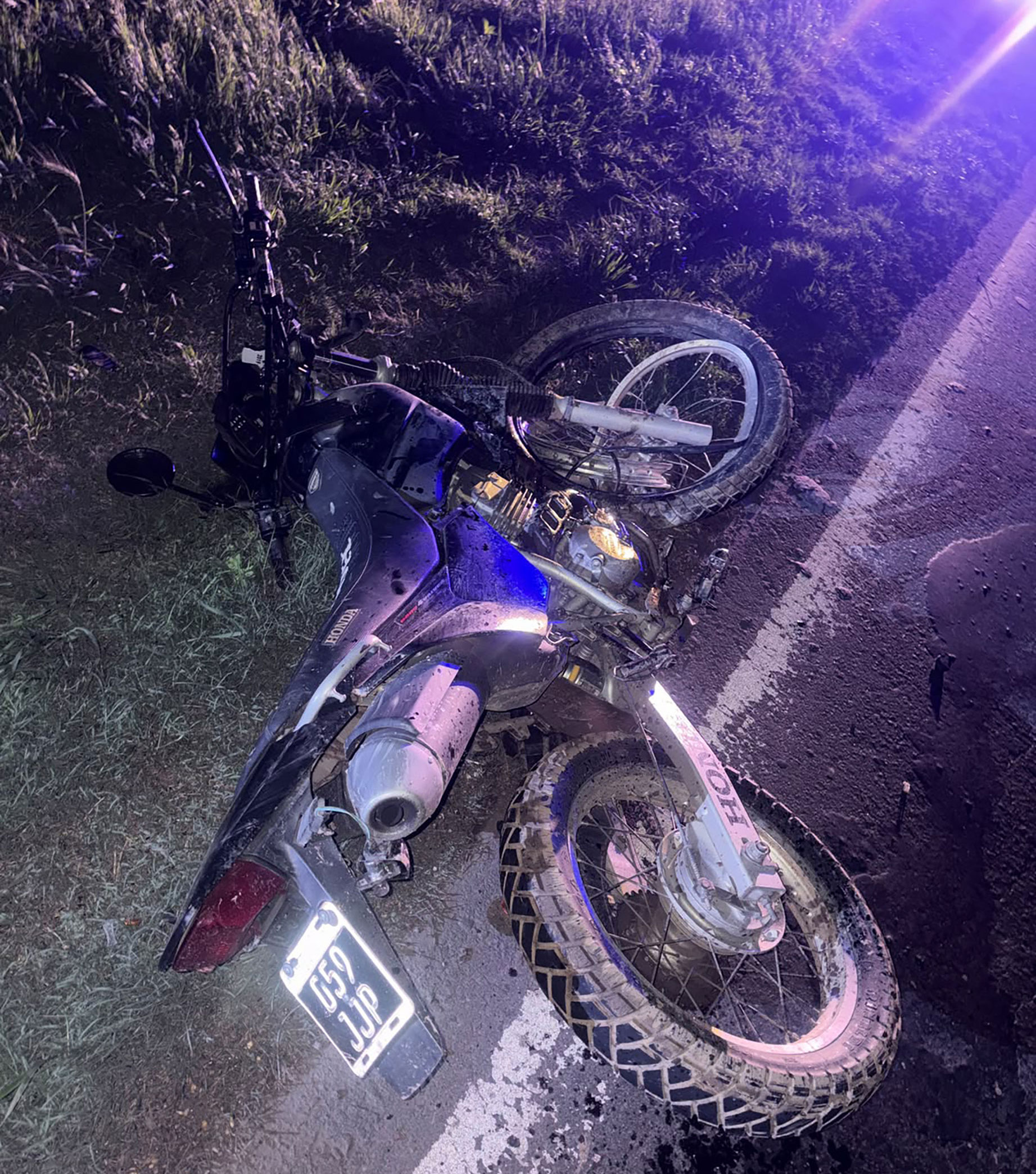 Autopista Rosario-Córdoba: un motociclista murió tras ser embestido por un camión