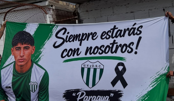 Emotivo homenaje a César "Paragua" Aquino en Fray Luis Beltrán: el fútbol y la memoria que trascienden la cancha