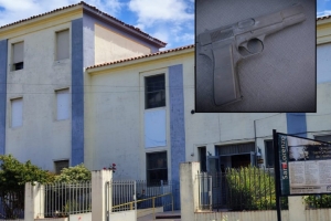 Momentos de tensión en el Colegio Santa Rosa de Viterbo: un alumno ingresó con una réplica de arma de fuego