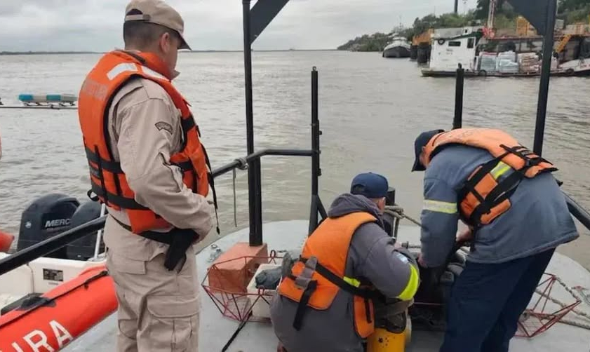 Sin novedades en la intensa búsqueda en el río de los tres pescadores desaparecidos en Fray Luis Beltrán
