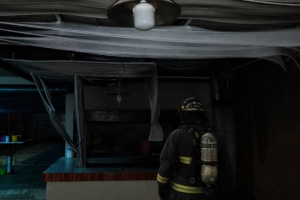 Principio de incendio en una vivienda de Timbúes: un menor debió ser asistido en el SAMCO
