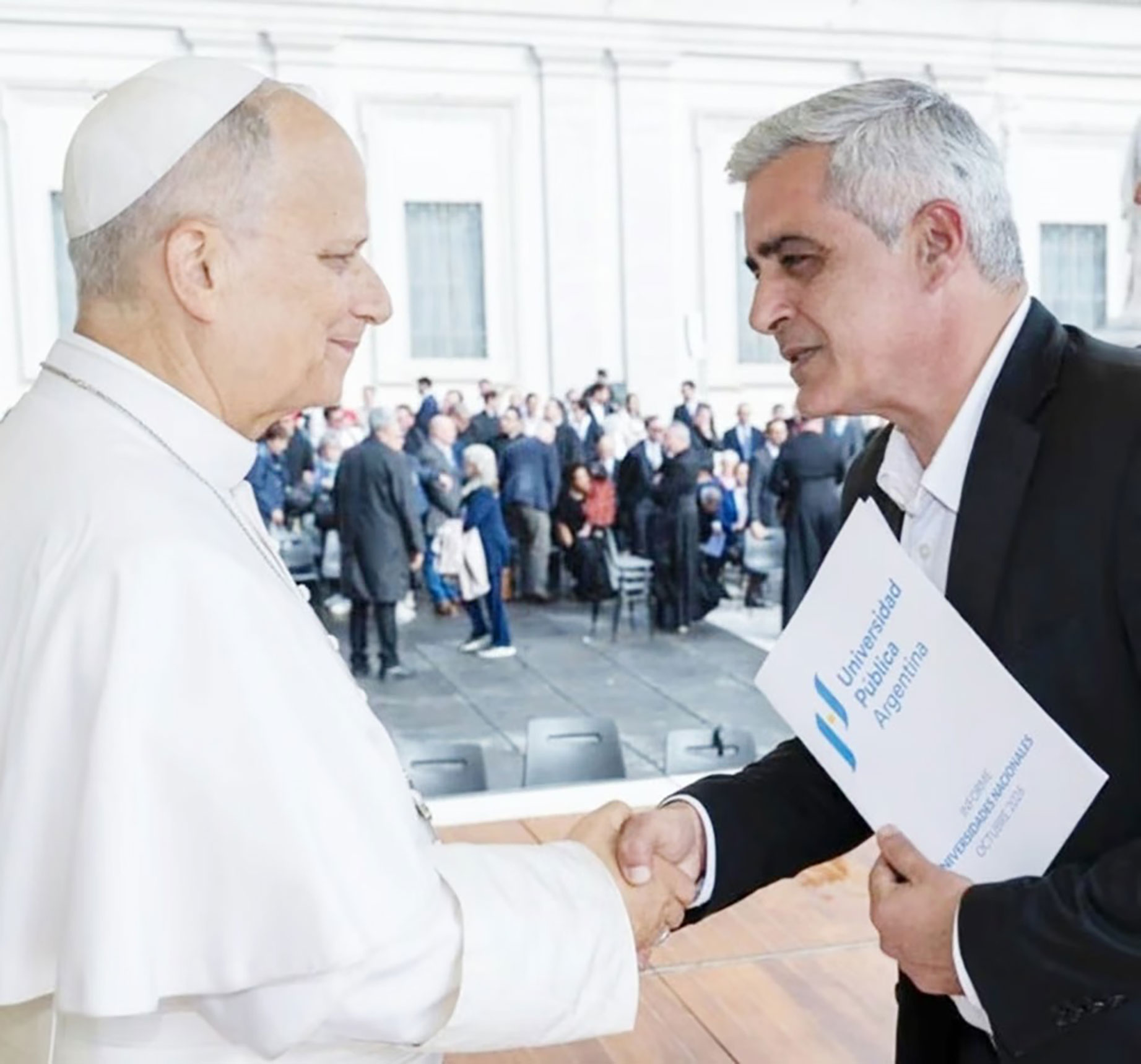 Bartolacci llevó al papa León XIV la preocupación por el financiamiento universitario