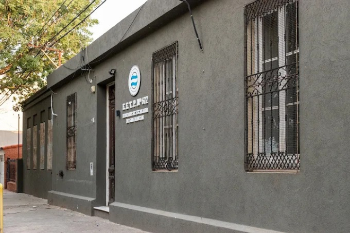 Robaron y destrozaron equipos de aire acondicionado de la Escuela N° 672 de San Lorenzo